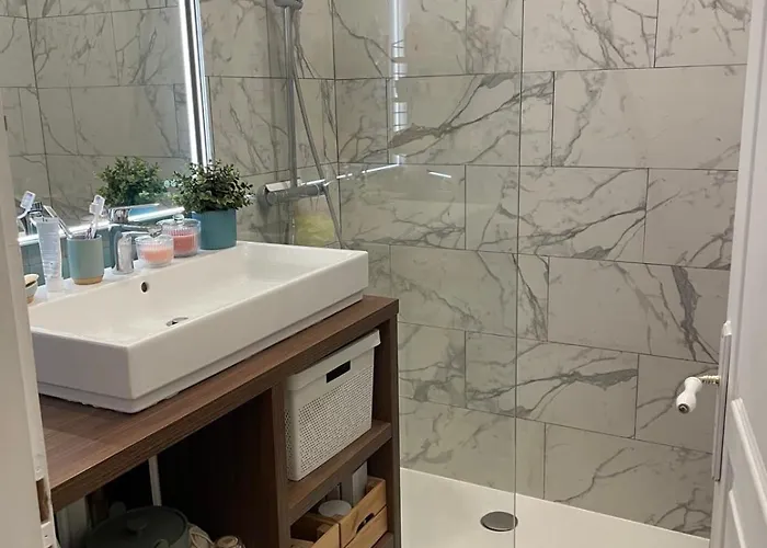 Lejlighed 2 Bedrooms Chartrons