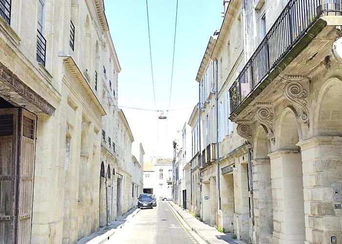 2 Bedrooms Chartrons * Bordeaux