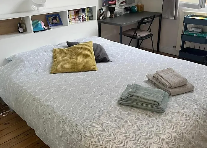 2 Bedrooms Chartrons Apartman Bordeaux